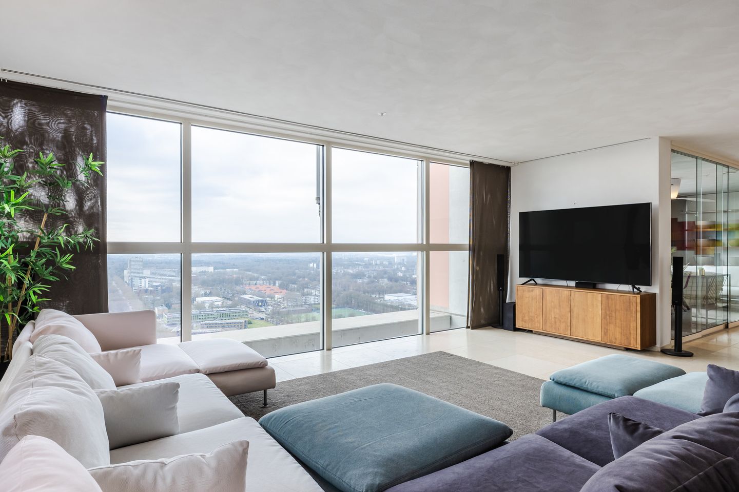 Foto 10 van Westpoint 122