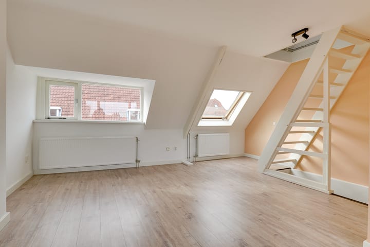 Foto 21 van Linnaeusstraat 30-BS