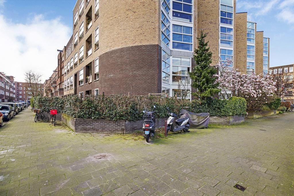 Foto 28 van Uithoornstraat 30-B