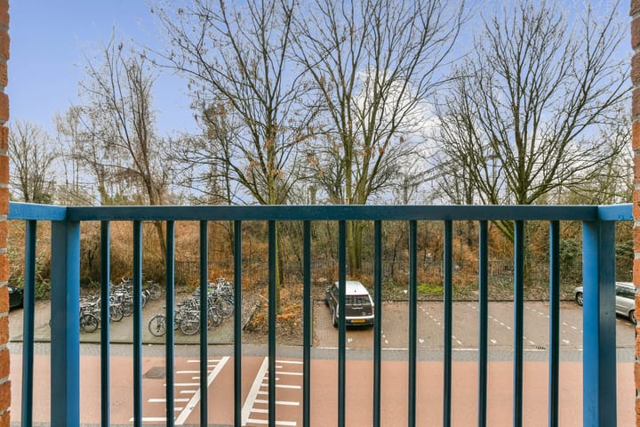 Photo 12 of Zaanstraat 185