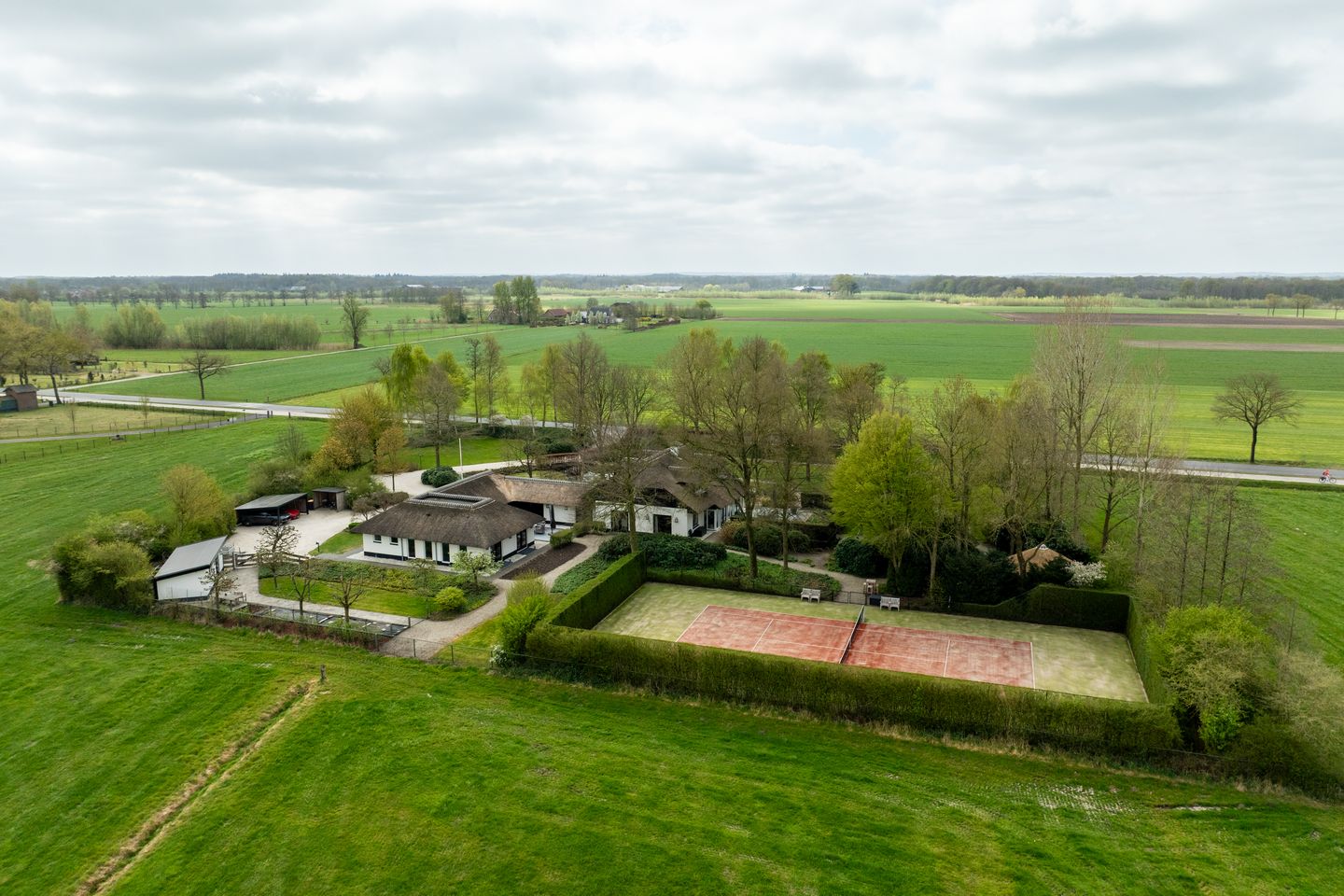 Foto 74 van Hessenweg 189-B