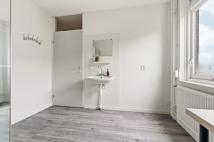 Foto 20 van Galerij 23