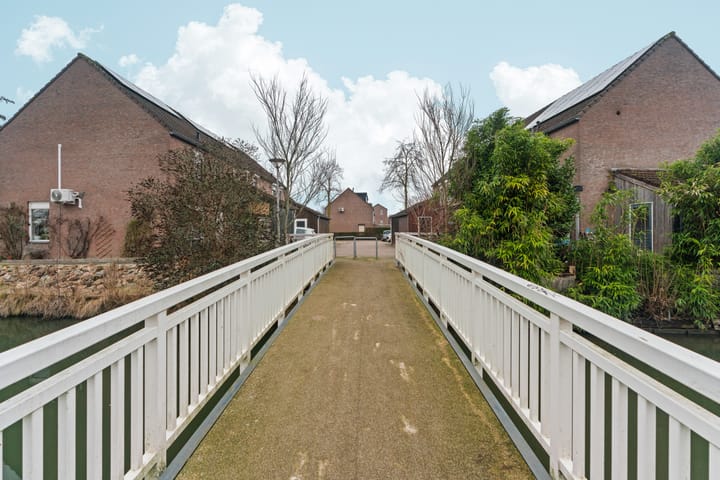 Foto 38 van Galerij 23