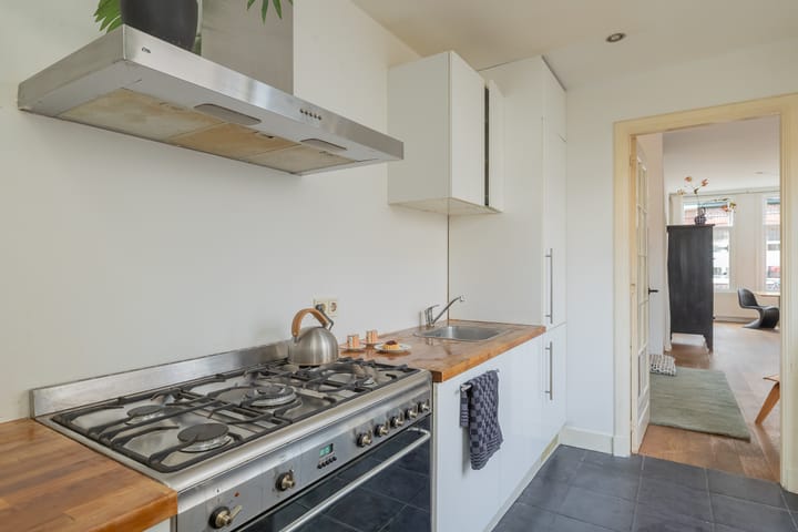 Photo 6 of Generaal De la Reijstraat 68