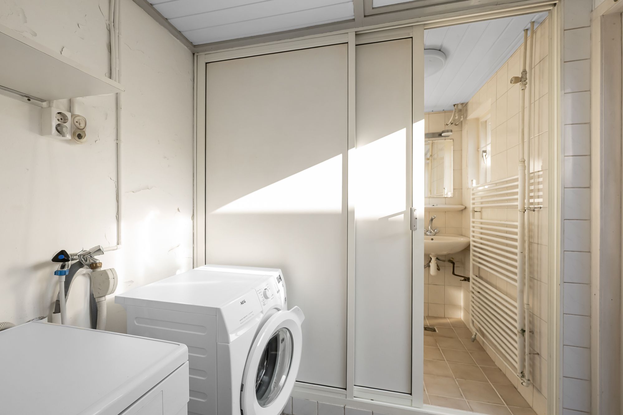 Foto 9 van Van Genderenstraat 20