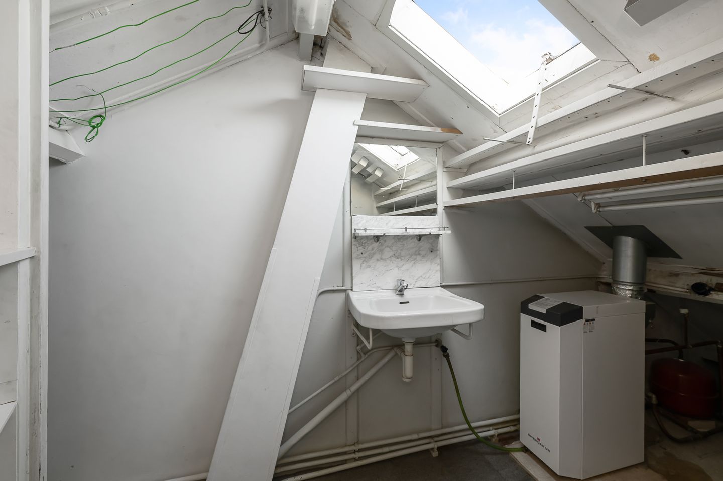 Foto 20 van Van Genderenstraat 20