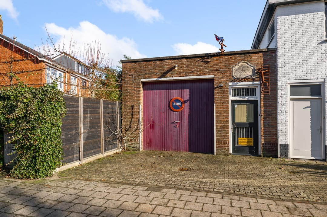 Photo 1 of Van Genderenstraat 24B