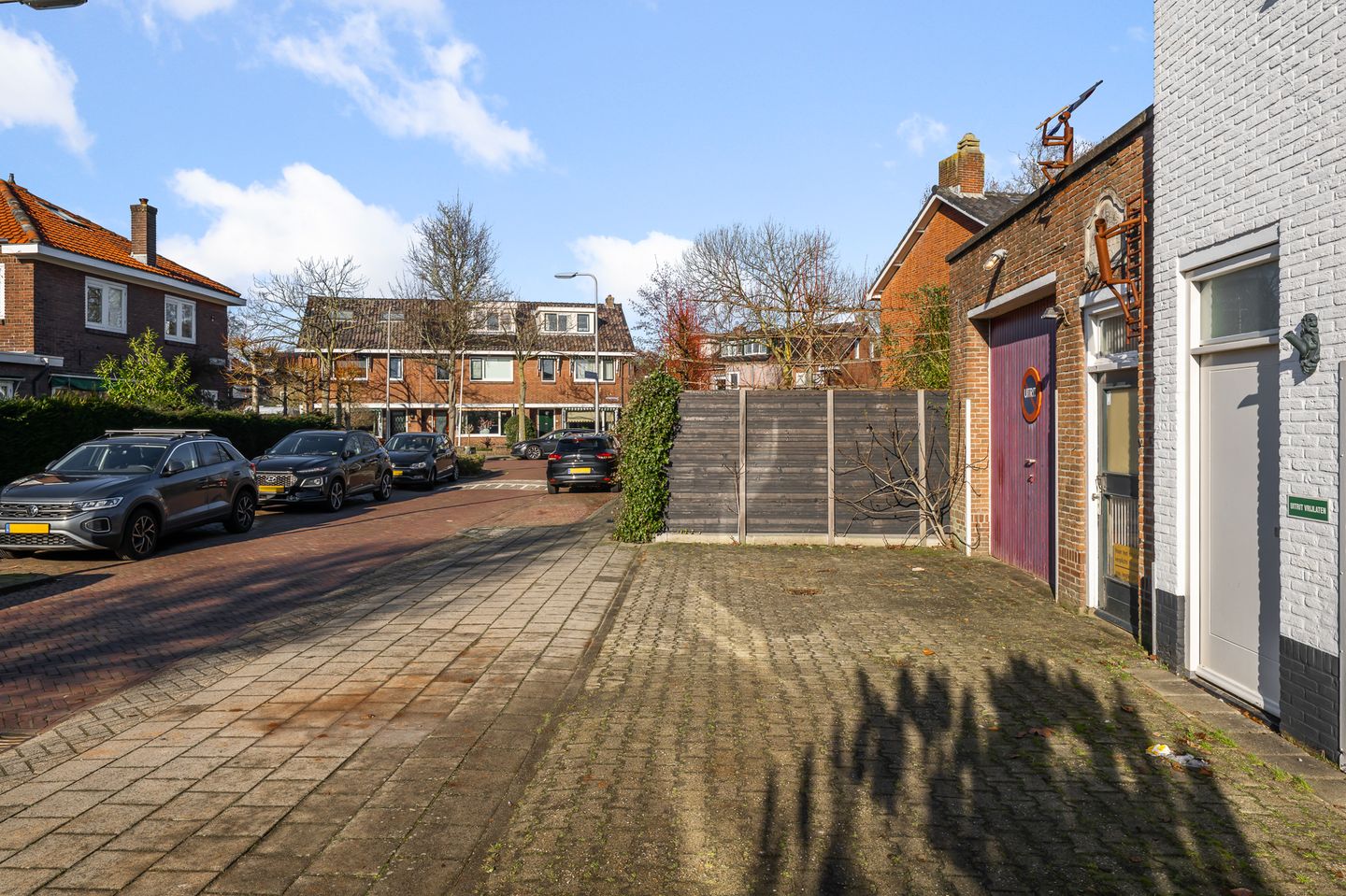 Photo 4 of Van Genderenstraat 24B
