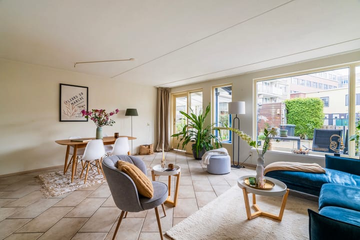 Photo 5 of Aletta Jacobsstraat 56