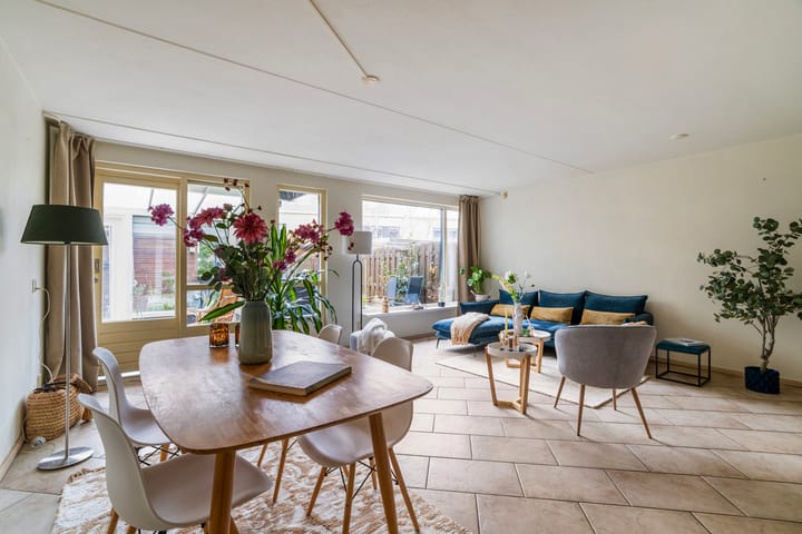 Photo 9 of Aletta Jacobsstraat 56