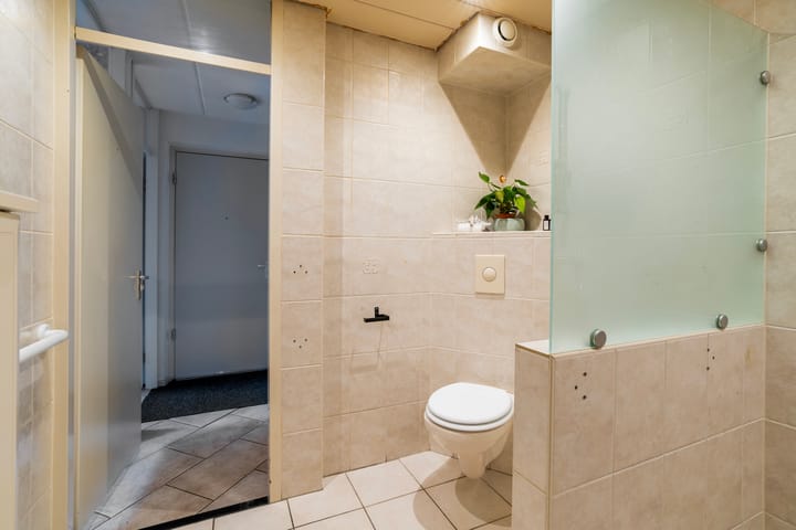 Photo 28 of Aletta Jacobsstraat 56