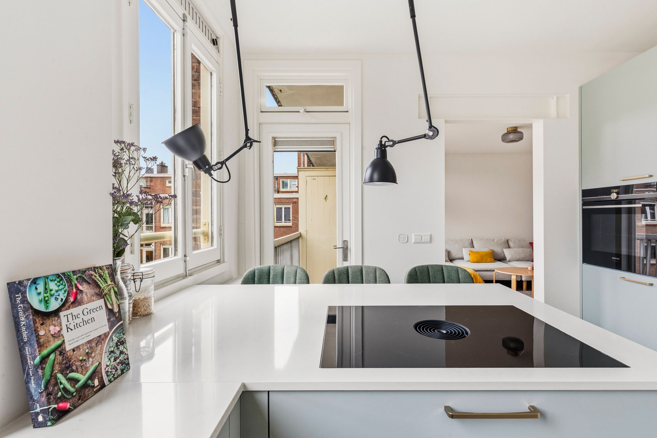 Foto 12 van Henrick de Keijserplein 34-2