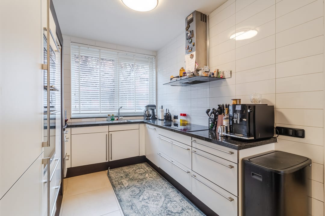 Photo 7 of Dieverstraat 35