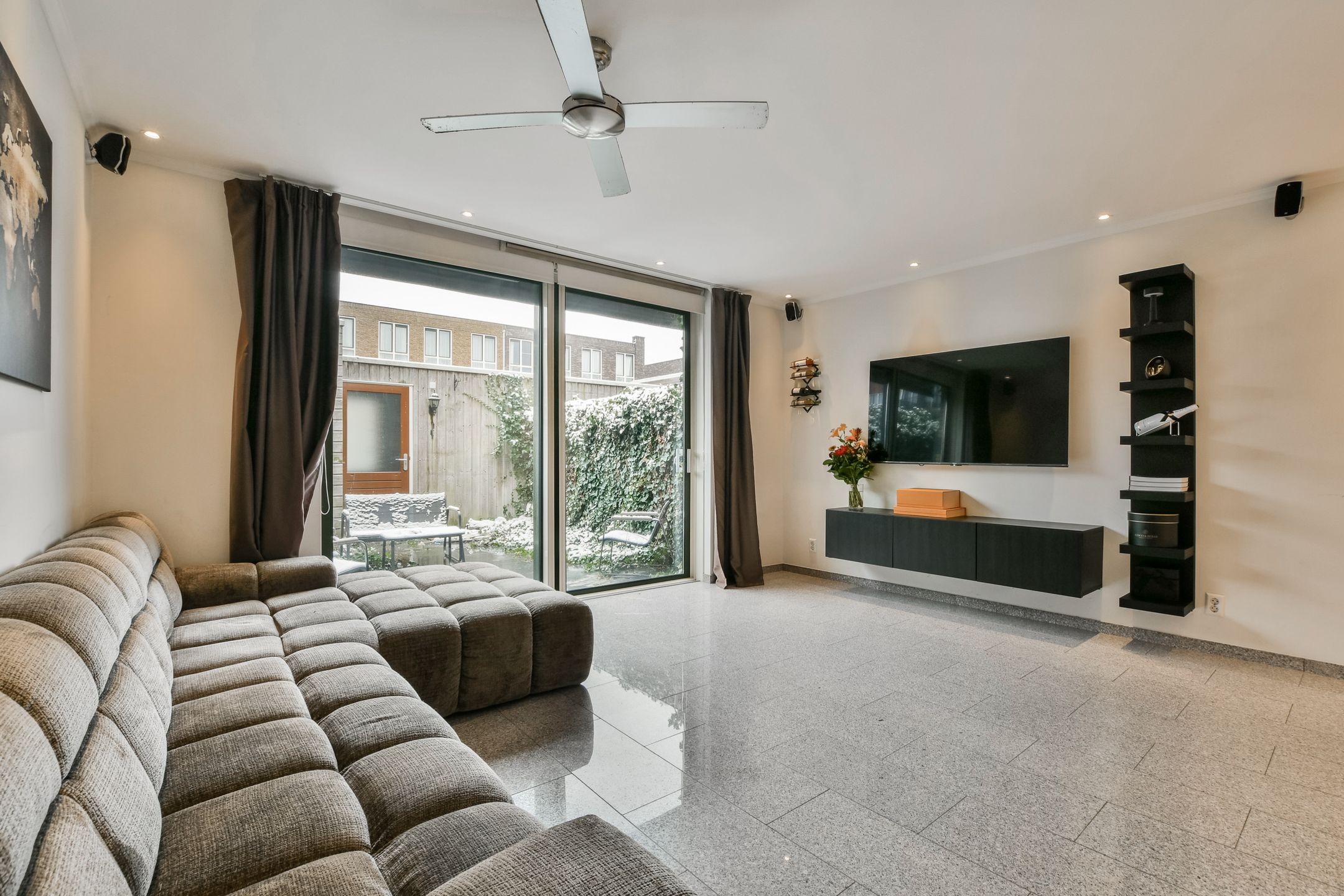 Photo 6 of Anubisstraat 102