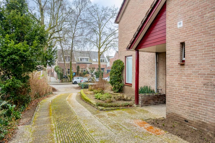 Photo 7 of Vijverlaan 12