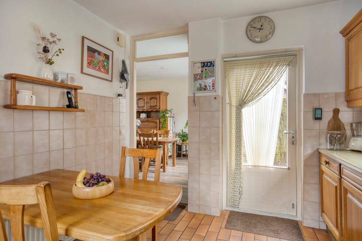 Photo 14 of Vijverlaan 12