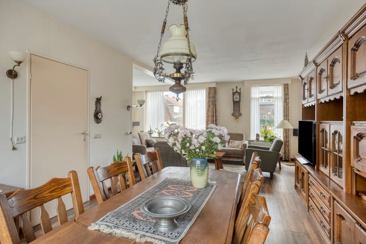 Photo 20 of Vijverlaan 12