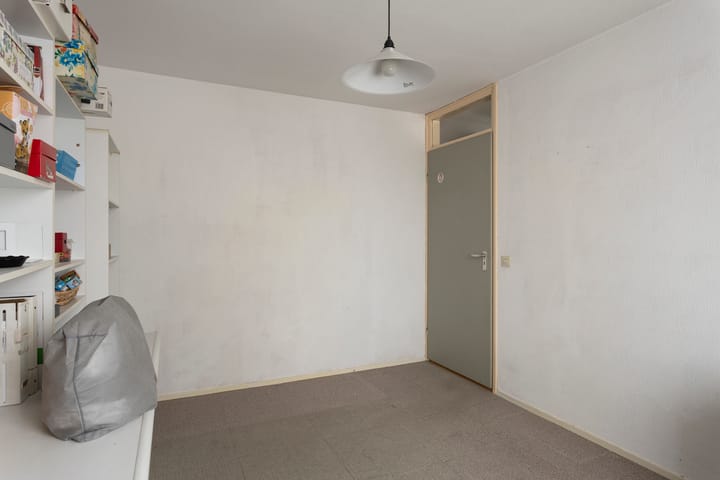 Photo 30 of Vijverlaan 12