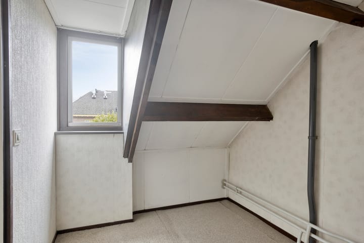 Photo 35 of Vijverlaan 12