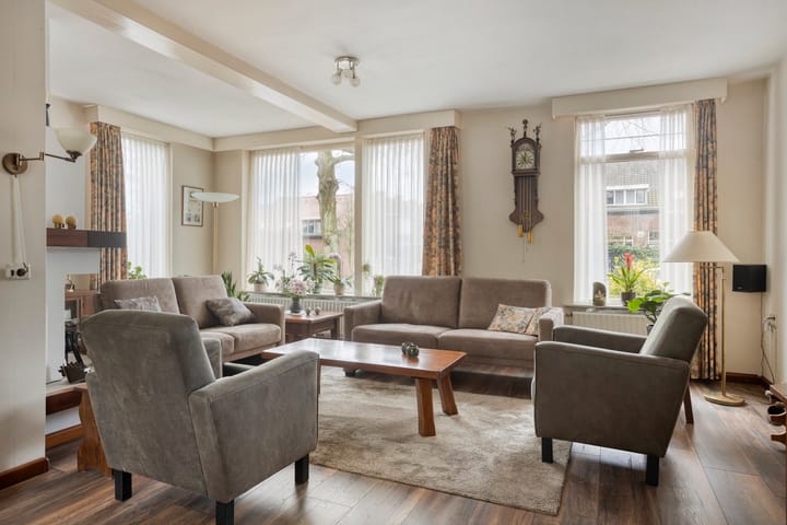 Photo 15 of Vijverlaan 12