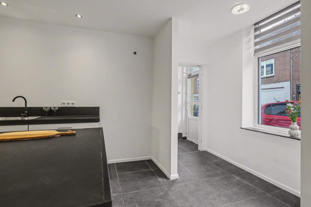 Photo 16 of Dr. Nolensstraat 10-A