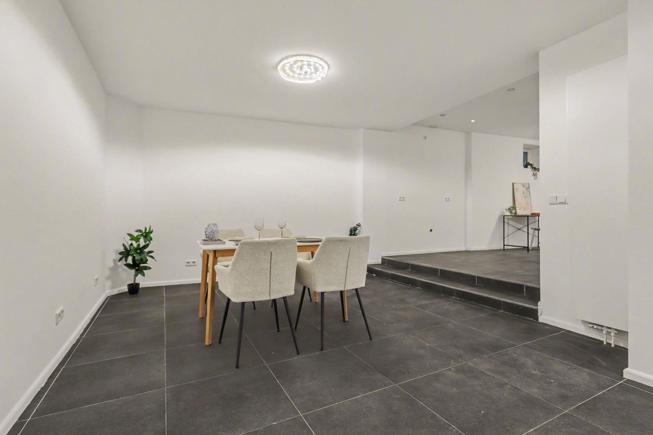 Photo 12 of Dr. Nolensstraat 10-A