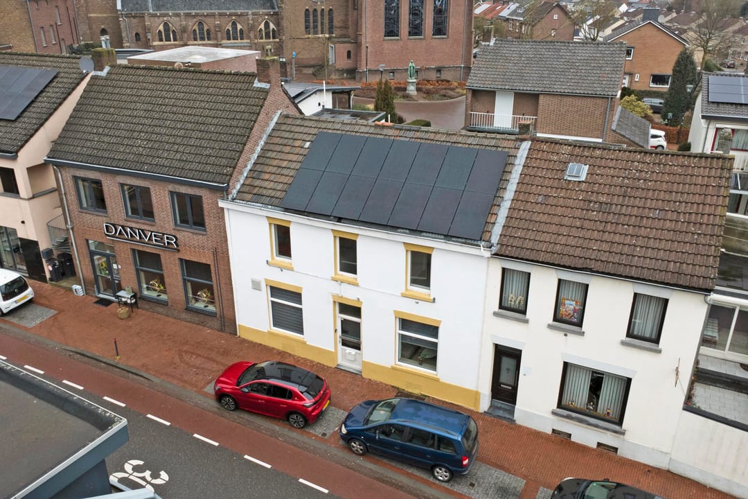 Photo 41 of Dr. Nolensstraat 10-A