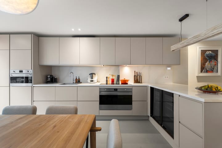 Foto 15 van Joan Melchior Kemperstraat 52