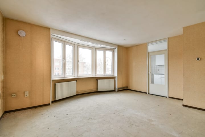 Photo 6 of Postjeskade 65-B