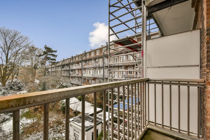 Photo 15 of Postjeskade 65-B