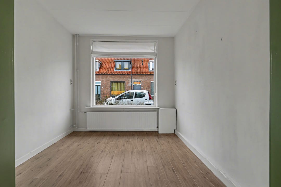 Photo 11 of Koningin Julianastraat 8