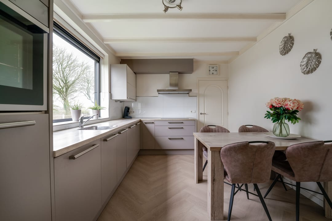 Foto 26 van Witte Kruis 123