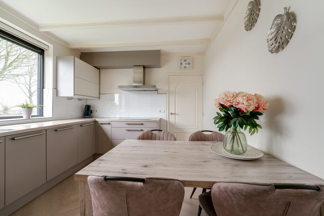 Foto 28 van Witte Kruis 123