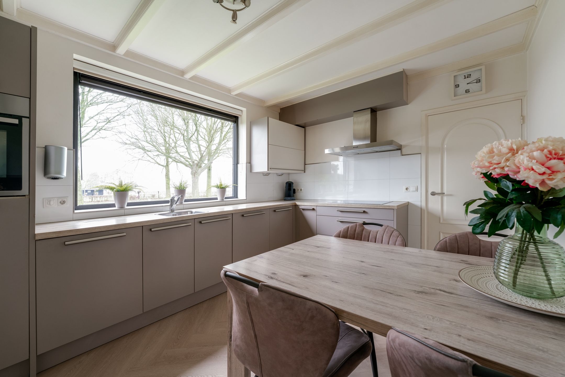 Foto 3 van Witte Kruis 123