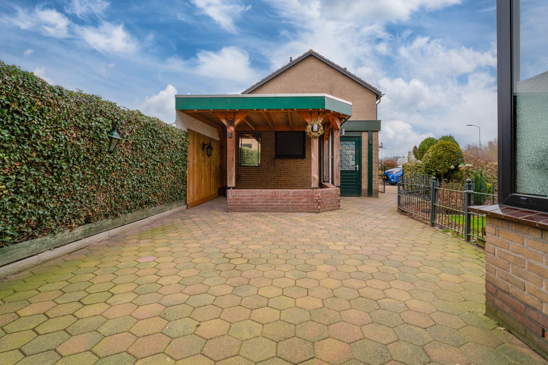 Foto 33 van Witte Kruis 123