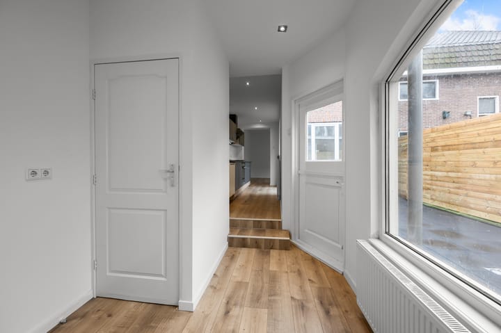 Twee-onder-één-kap te koop: Julianastraat 20, Koog Aan De Zaan