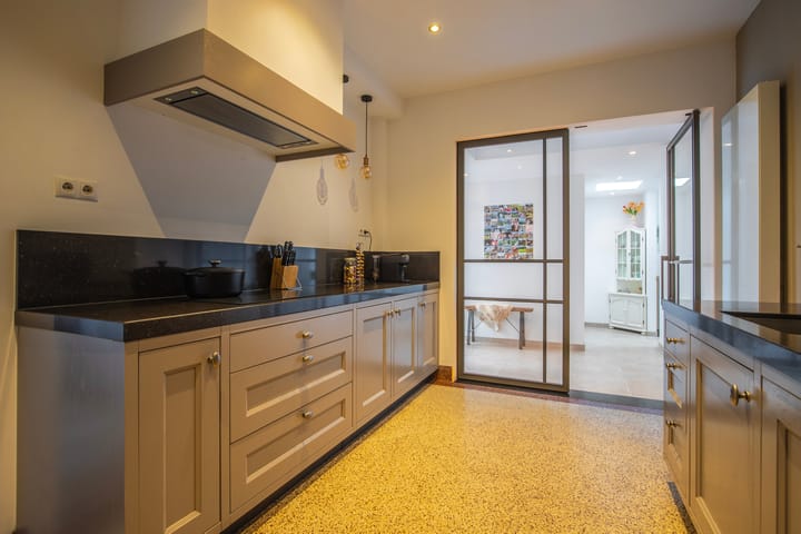 Photo 3 of Stationsstraat 25