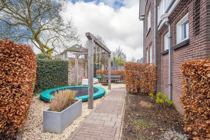 Photo 28 of Stationsstraat 25