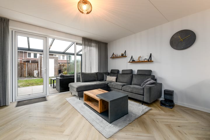 Foto 3 van Distelvlinder 51