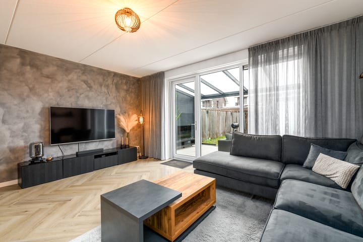 Foto 2 van Distelvlinder 51