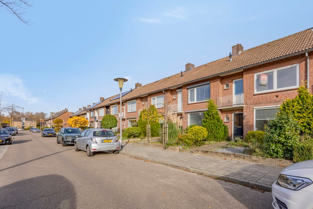 Photo 32 of Generaal Snijdersstraat 33
