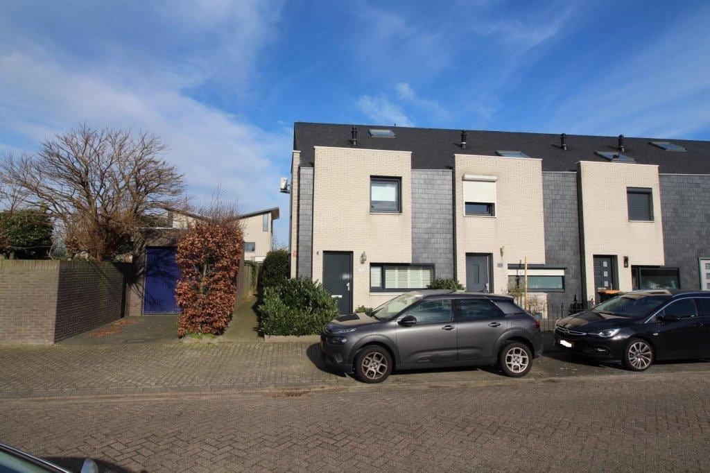 Hoekwoning aan Metslawierstraat 111, Tilburg