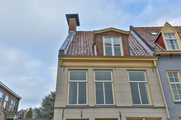 Foto 12 van Rodeweeshuisstraat 113