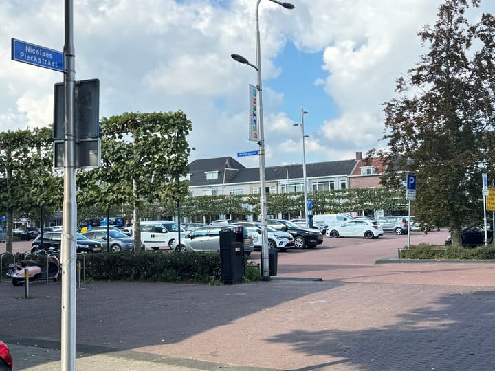 Photo 3 of Nicolaas Pieckstraat 3-A