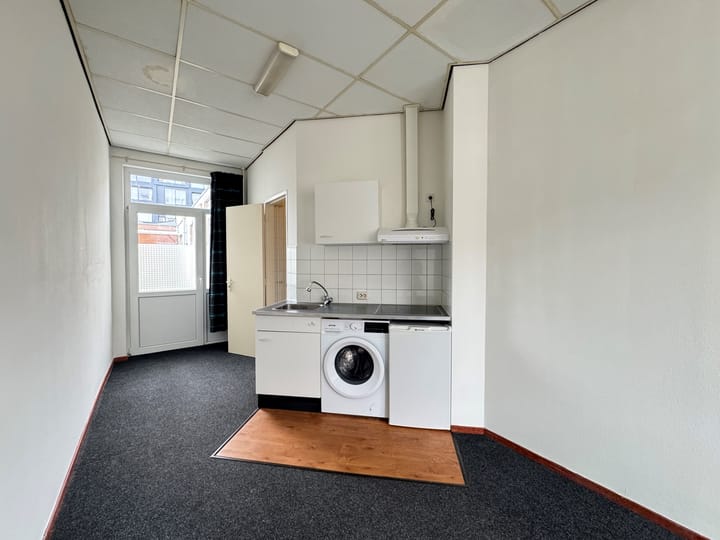 Photo 8 of Nicolaas Pieckstraat 3-A