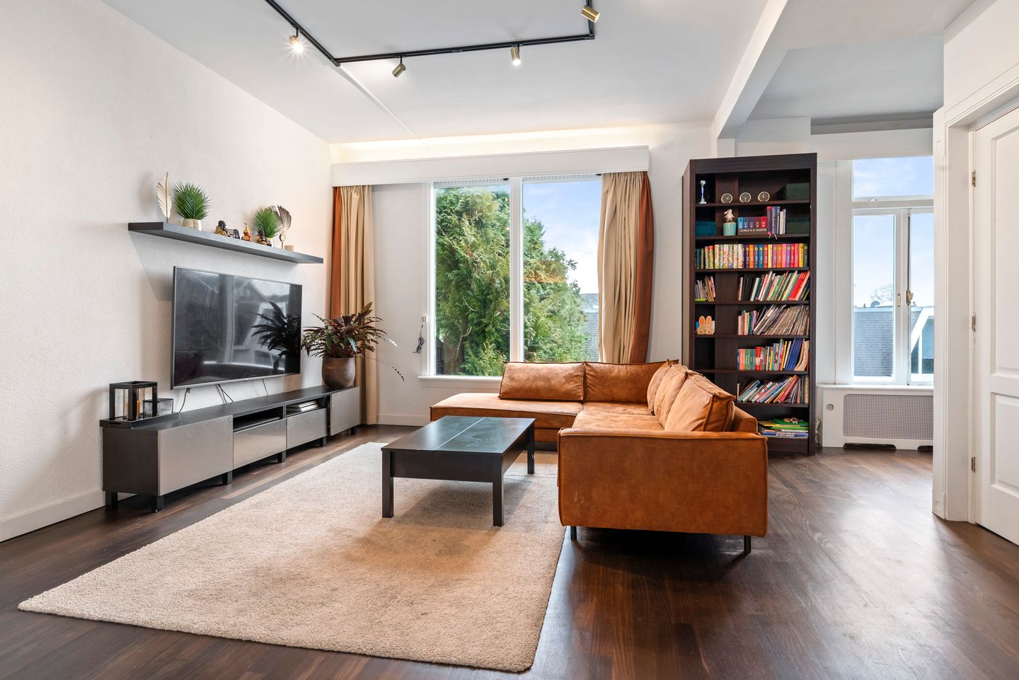 Photo 20 of Huizerweg 12