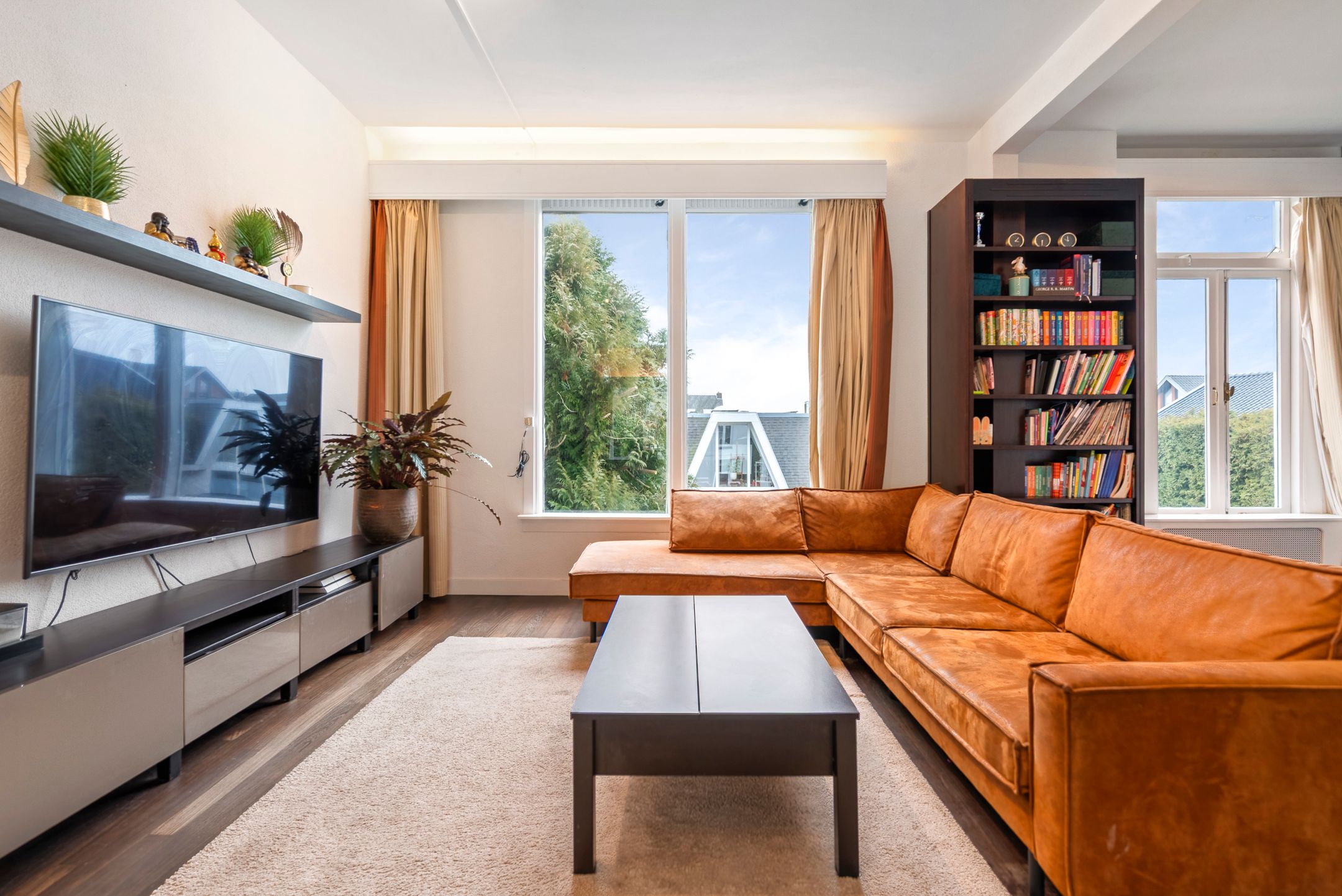 Photo 21 of Huizerweg 12