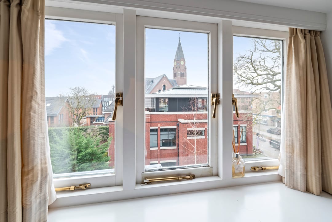 Photo 37 of Huizerweg 12