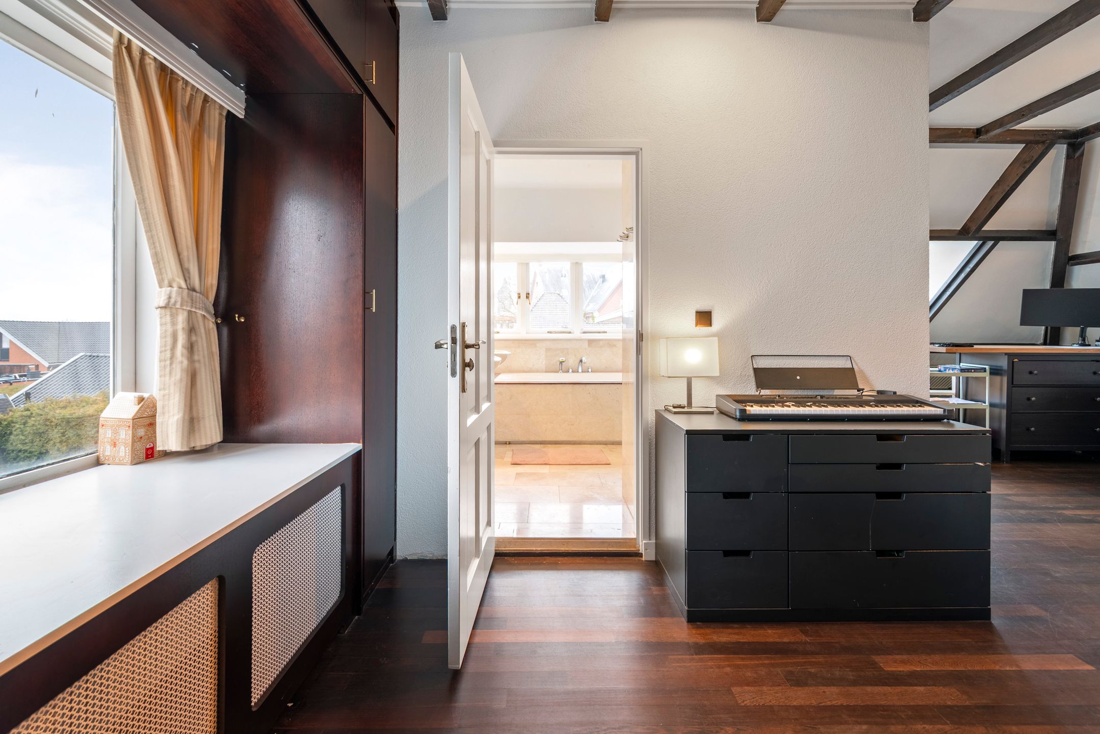 Photo 39 of Huizerweg 12