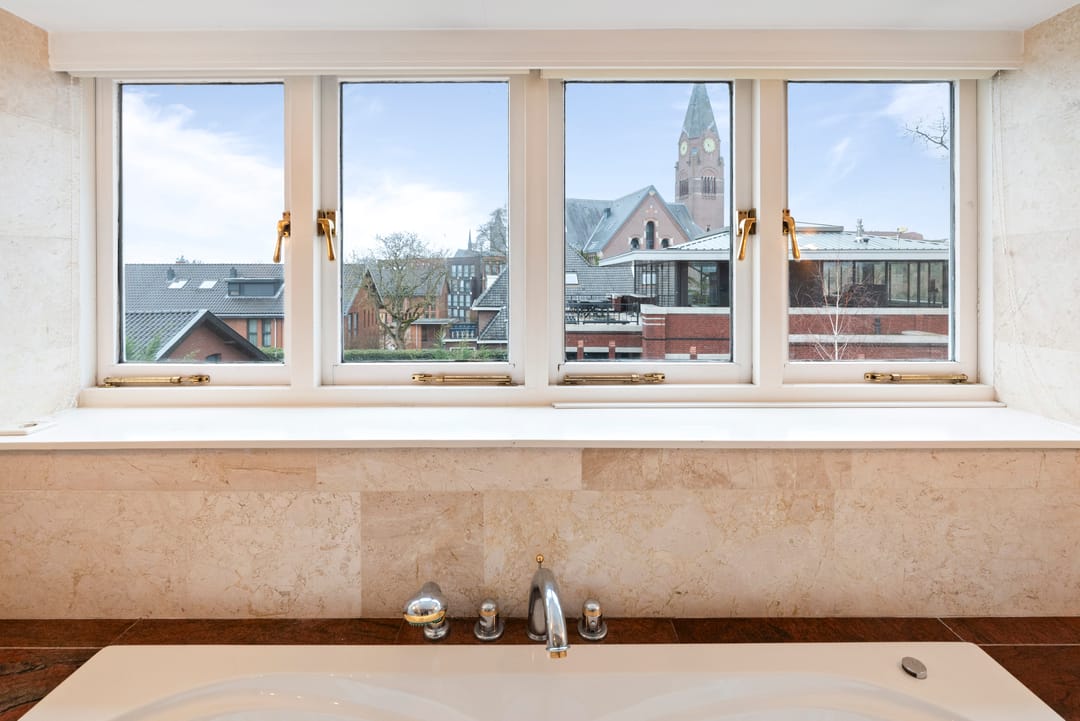 Photo 41 of Huizerweg 12